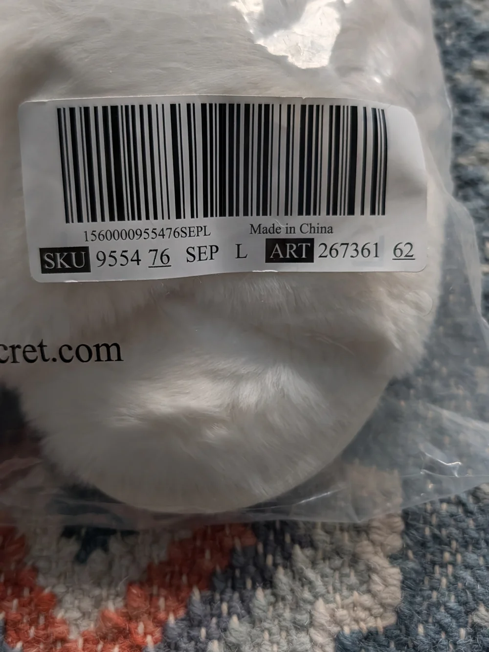 Victoria's Secret White Faux Fur Slide Slippers - Picture 3 of 4